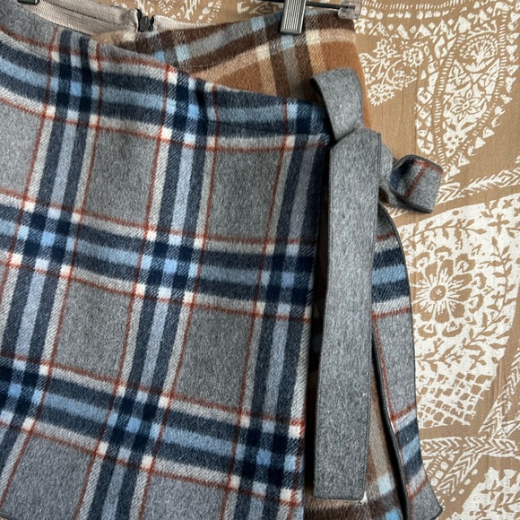 NWT CUSTOM PROCHE DESIGNS WRAP SKIRT IN WOOL PLAID - Picture 2 of 5